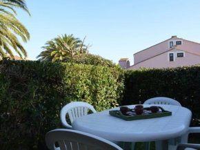 Appartement T2 avec Piscine, Proche Plage, Terrasse et Parking Privé à Saint-Cyprien - FR-1-225D-14